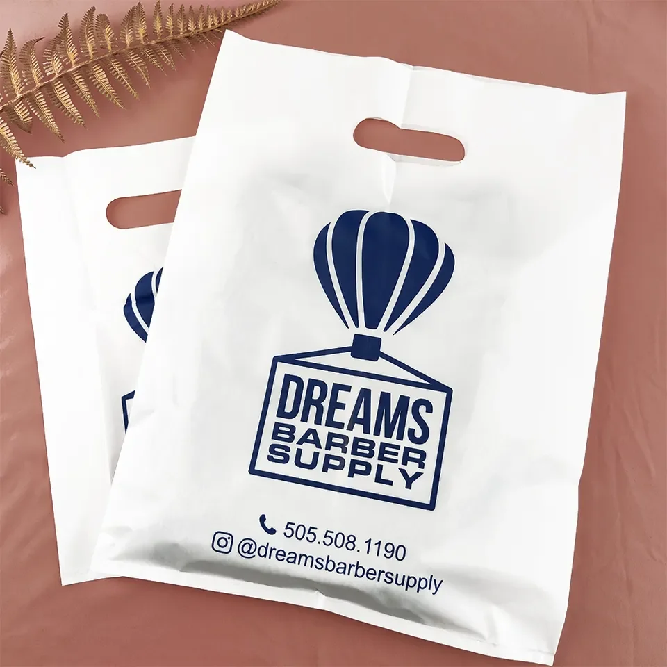 Custom Boutique Retail Packaging Pink Reusable Carry Bag Die Cut Handle Plastic Shopping Bags with Logos