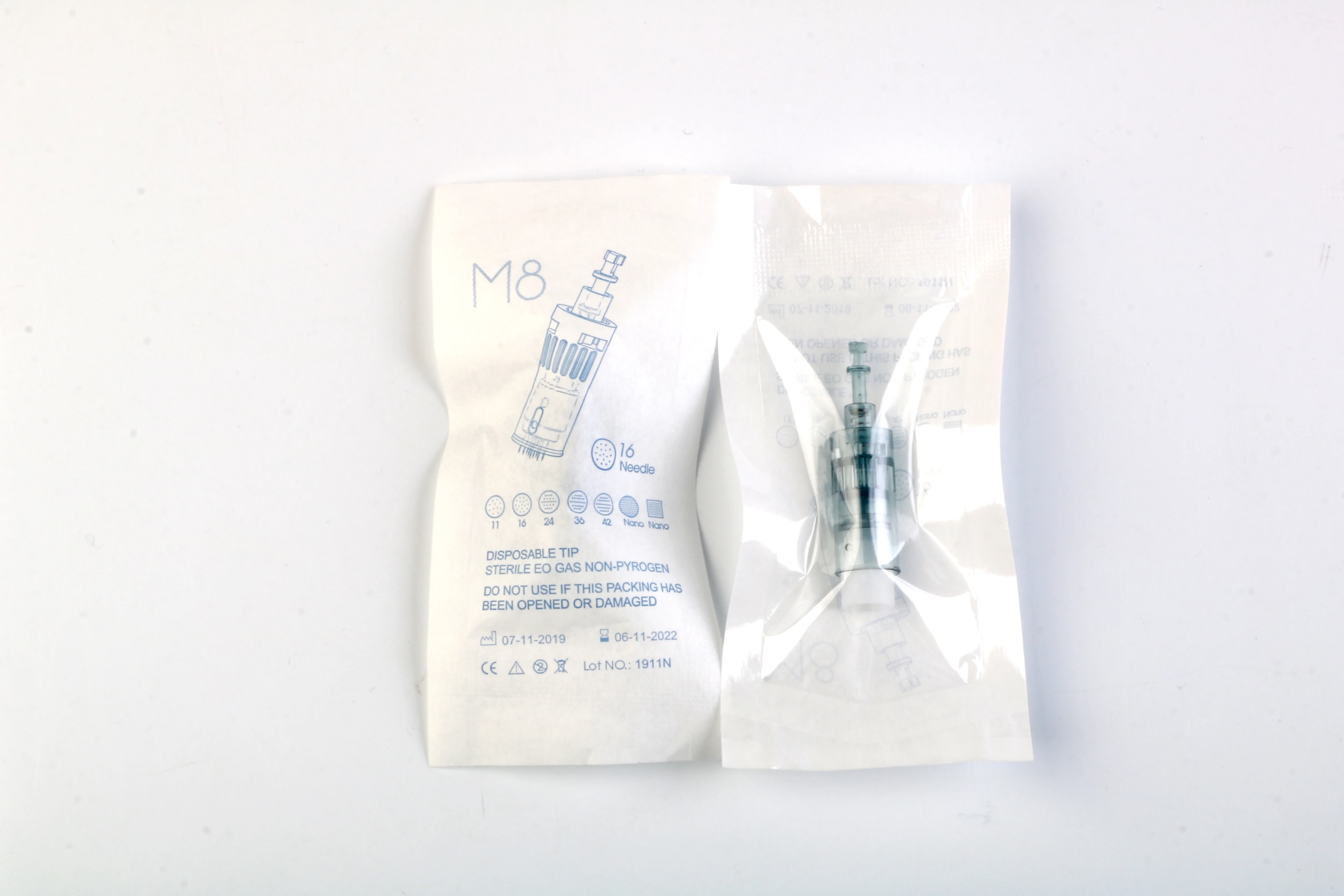 Hot Sales Derma Pen  Dr.pen M8 with Newest 11/16pins for Wireless Electric Home Use Skincare Beauty  Device