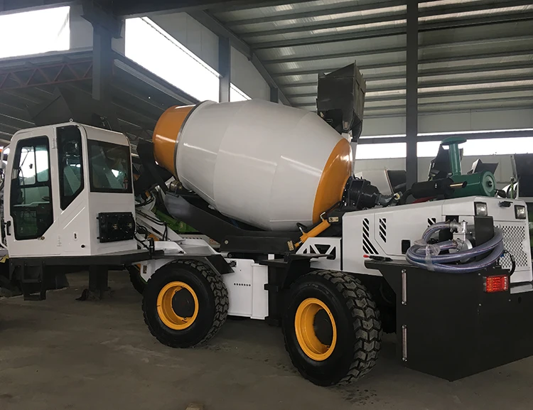 Hot Selling Small Portable Concrete Mixer Truck in Saudi Arabia