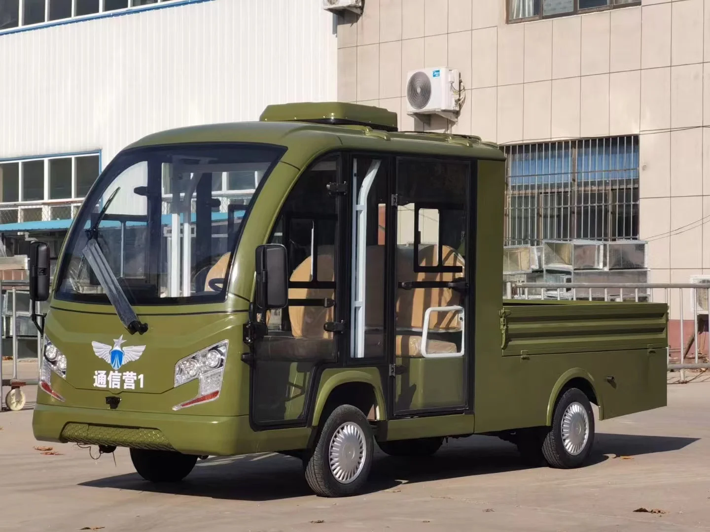 Electric Sightseeing Bus Tour Bus Mini Bus Scenic Spots Carry Passengers With air Conditioning