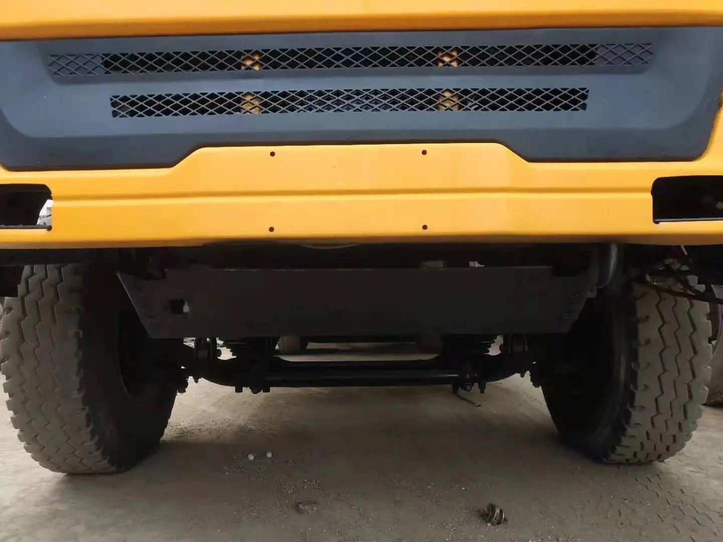 CHINESE TRUCK SHANQI 6x4 8x4 371hp 375hp tipper truck used dump