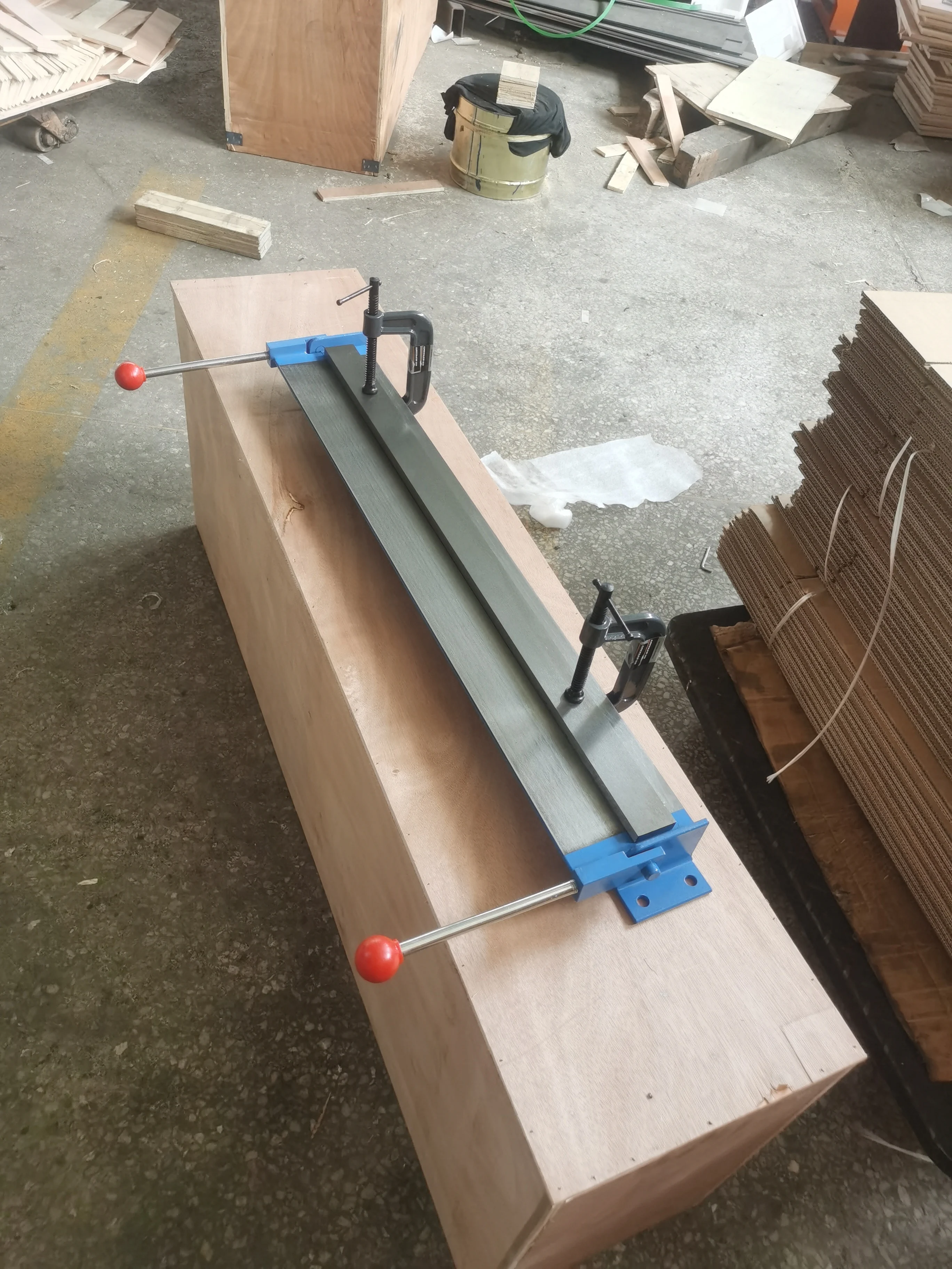 PBB2.5x1220 hand manual foot operation electric powered metal sheet  folder  bender machine pan and box brake