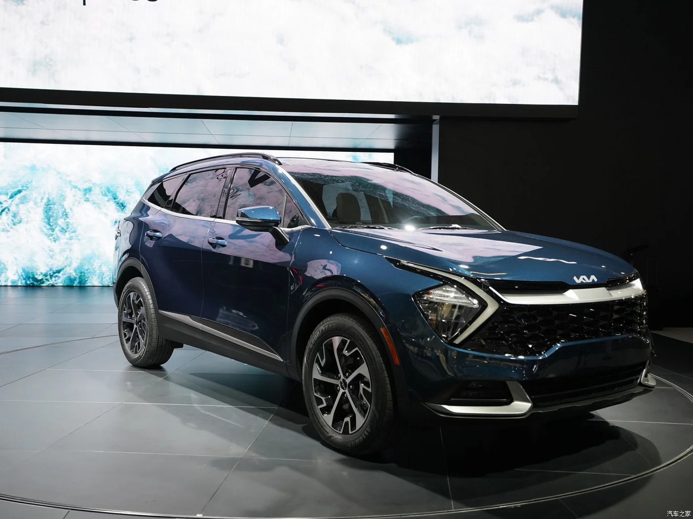 2024 Kia Sportage NQ5 AWD 5-дверный внедорожник многоцветный Электрический Топливный автоматический механизм для взрослых 5-местный Новый энергетический автомобиль Лидер продаж