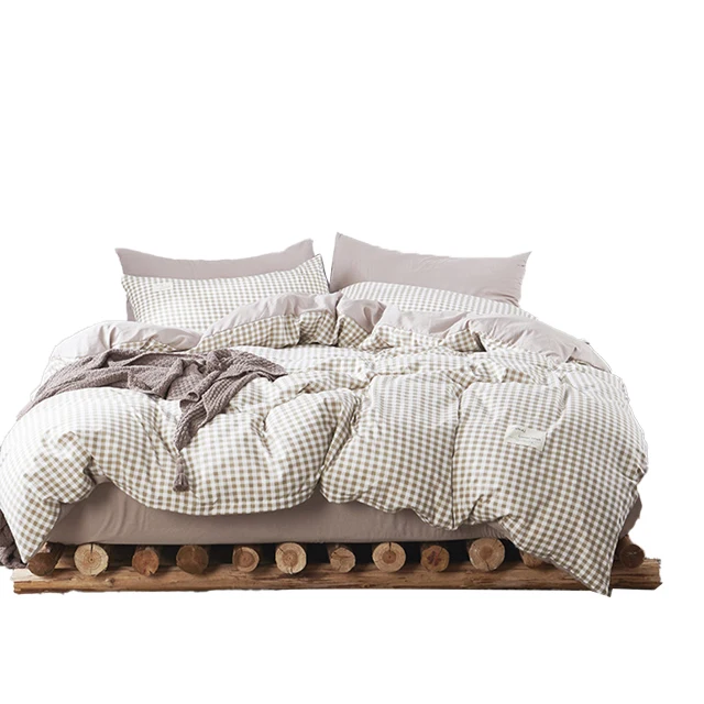 Quilts  Size 4 Piece Set Vintage Pre Wash Oversized Reversible Pattern with Pillowcases