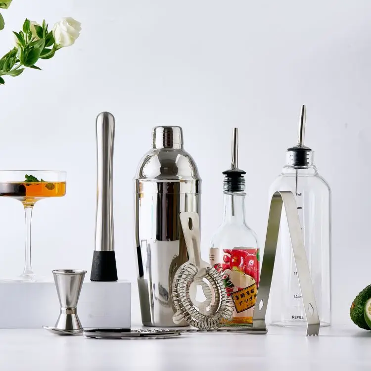 Customized 11-pieces Portable Bartender Kit Stainless Steel Bar Accessories Cocktail Shaker Gift Set