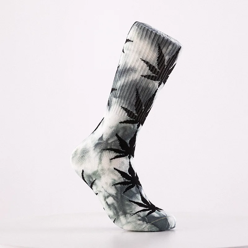 2022 Leaf Unisex Cotton High Socks Men Women Colorful Hemp Maple leaves Hip Hop Athletic Sports High Tie Dye Crew Weed Socks