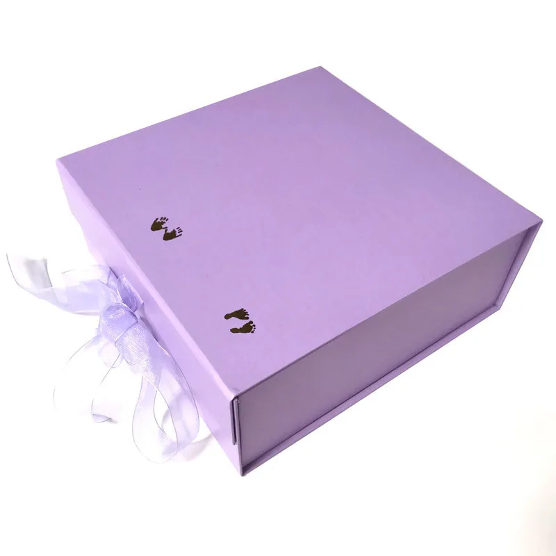 Custom Small Large low clothing shoes  color rigid flat magnetic folding gift box for gift pack