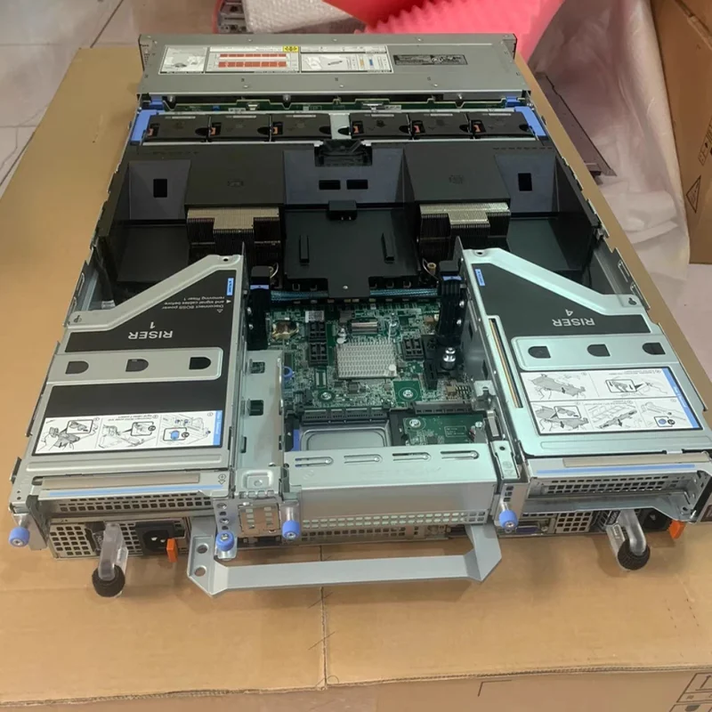 Best Price New PowerEdge R750 2U Rack Server with Intel Xeon 8380 2.3Ghz 40 Cores CPU and 8GB Memory in Stock