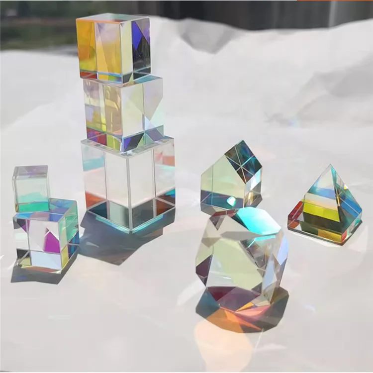 Support custom refracting  rainbow glass cube composite color prism