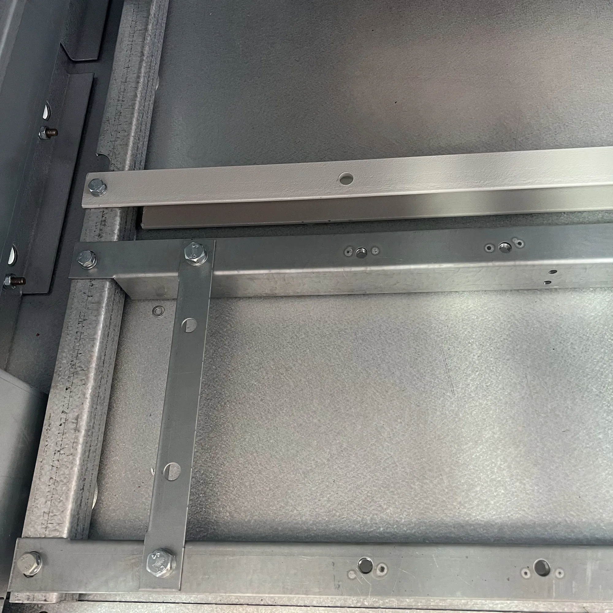 INKAY Distribution Box Accessories Mccb Electrical Components