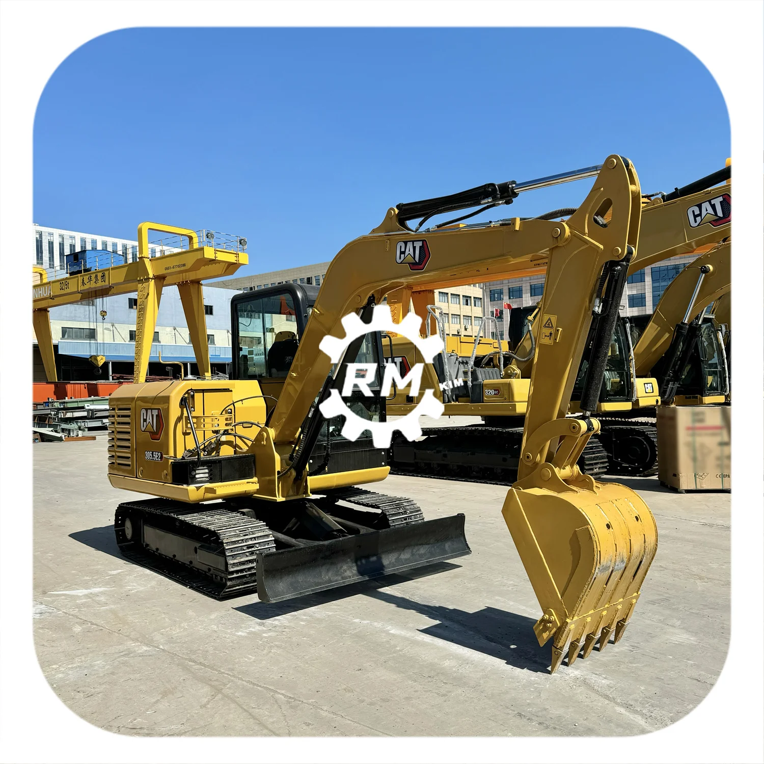 Многофункциональная машина с высокой эффективностью используется Caterpillar CAT305.5E2 б/у CAT305.5E экскаватор на продажу