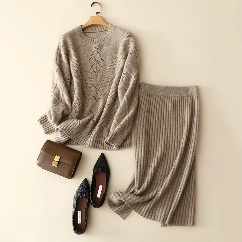 Custom Autumn Winter Winter 100% Pure Cashmere Cable knitted Sweater Skirt 2 Piece Set Outfit Sweater Top Twin Set Women
