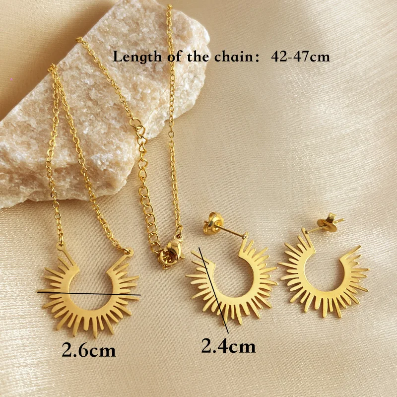 DAIHE Euro-American Stainless Steel 18K Gold Plated Sunflower Necklace Earrings Jewelry Set Gift