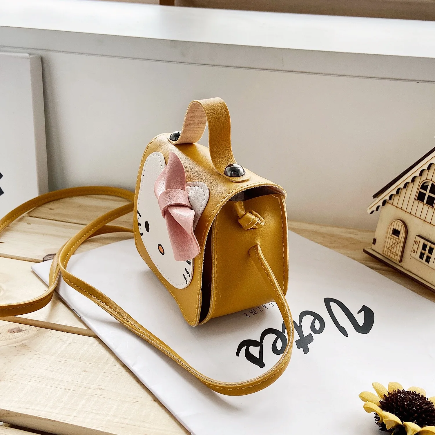 bulk Wholesale custom label Kawaii Cute Girl Handbag Cartoon Wallet Kids Hello Cat Crossbody Bag KT Children Shoulder Bags
