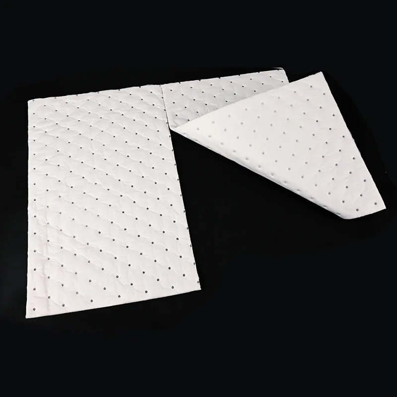 Efficient white single tear thread composite pressure point oil-absorbing non-woven cotton sheet