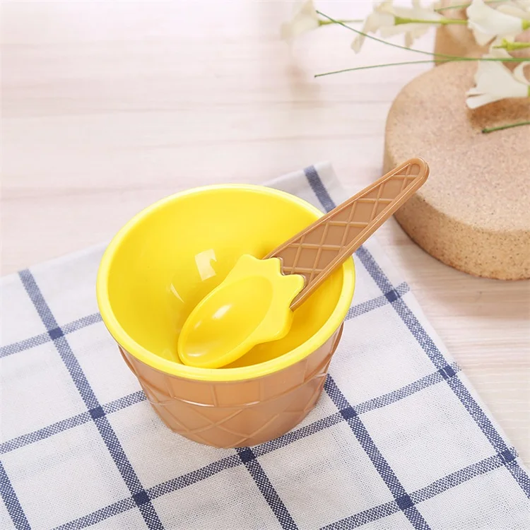 Factory hot sale Double Layer Reusable Plasticice Cream Kids Bowl With Spoon