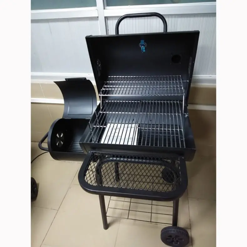 High Quality Grill Factory Good Griller & Smoker Charcoal Smoker Barrel Grill in Black