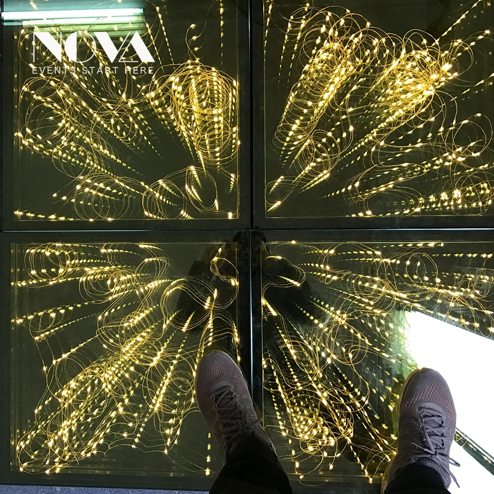 High quality trend products infinite 3d shinning effect spark mirror stage for wedding t show bar club