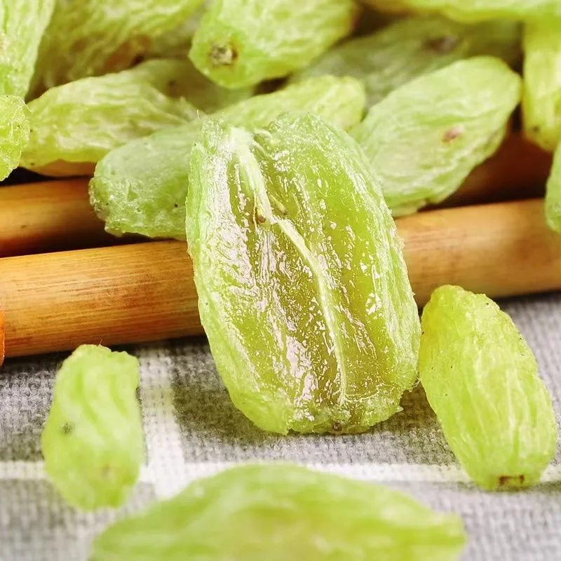 Natural Green Dry Fruit Cost-effective Preserved Raisins Seedless Sweet Green Raisins