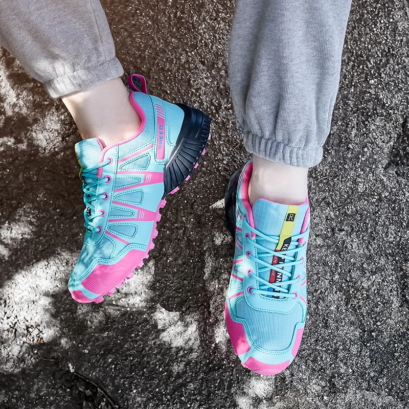 Style Shoes New Style Wholesale Women School Fashion Trend Casual Shoes Female Running Sneakers