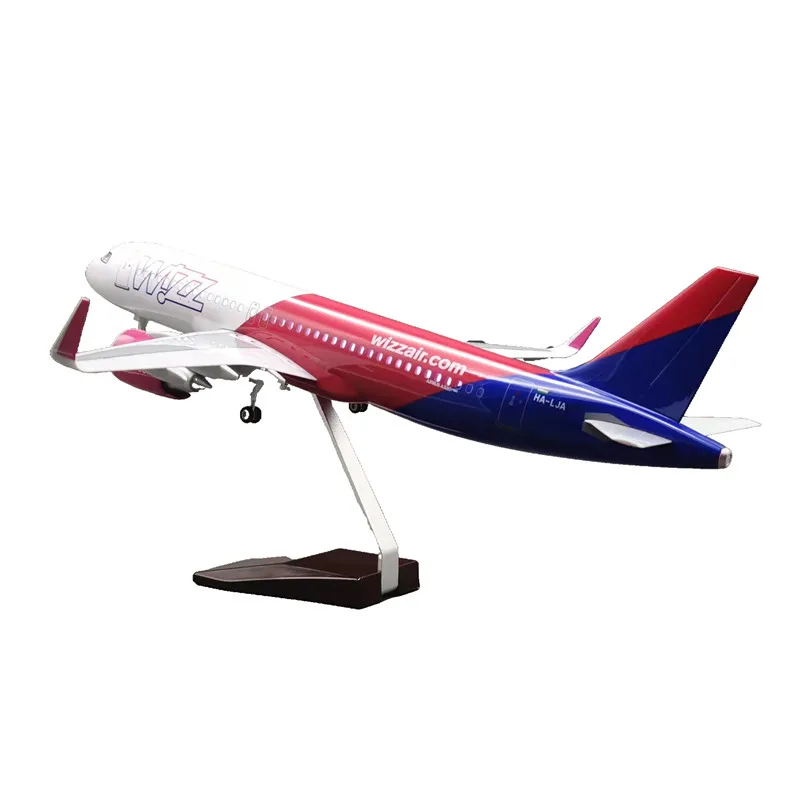 Resin Model Aircraft Scale 1:80 47cm A320 Wizz Air Decorative Aircraft Model with Wheels