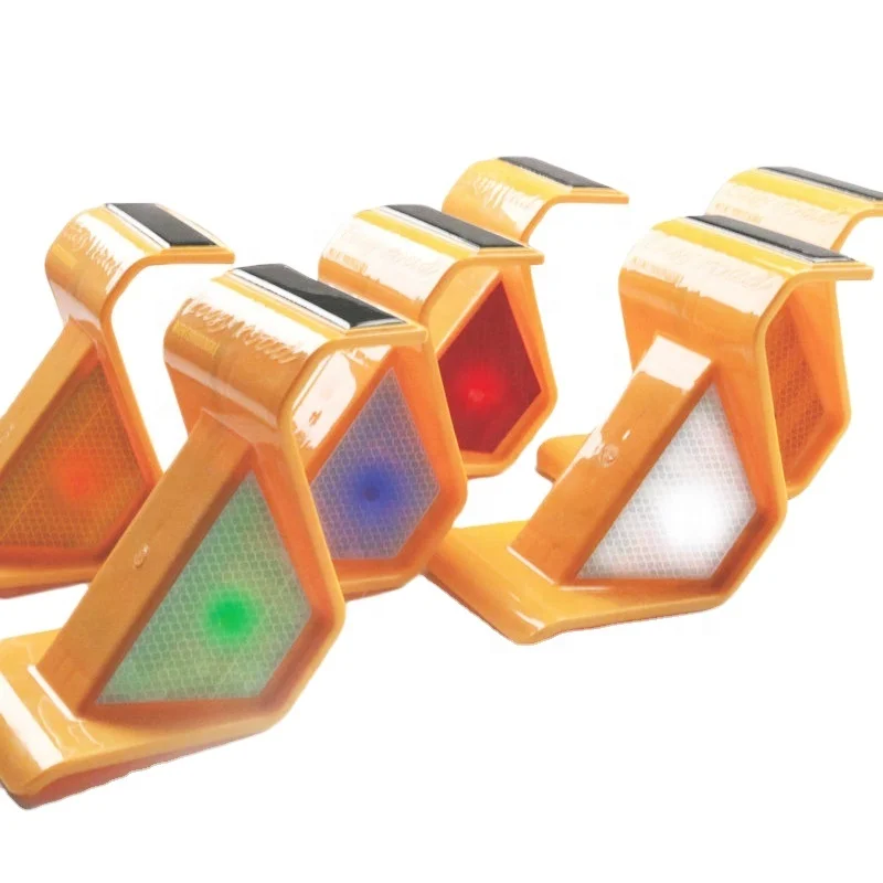 Reflective synchronous flash Road Markers Solar guardrail reflector