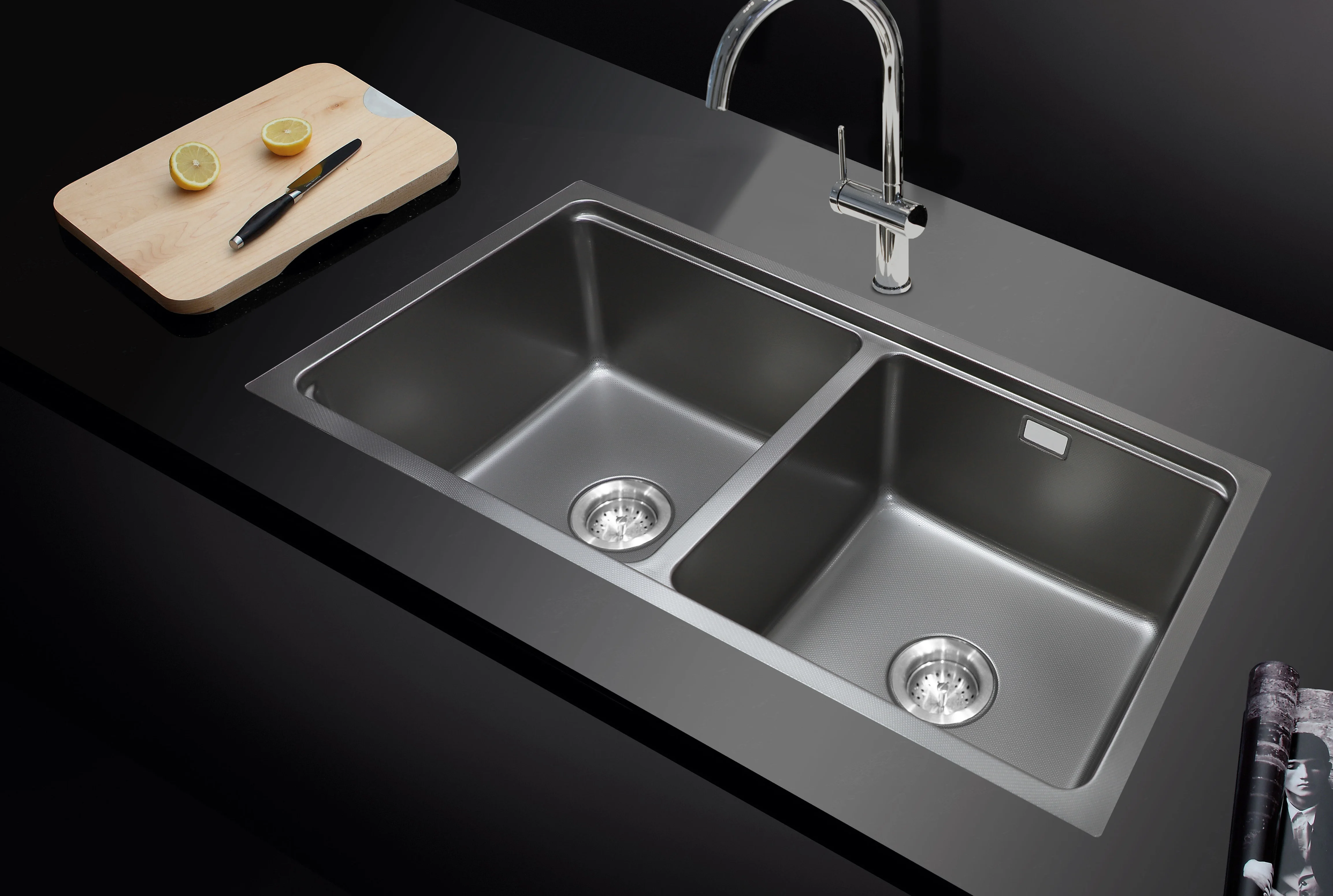 Luxury Stainless Steel High Tech Double Bowl Kitchen Sink