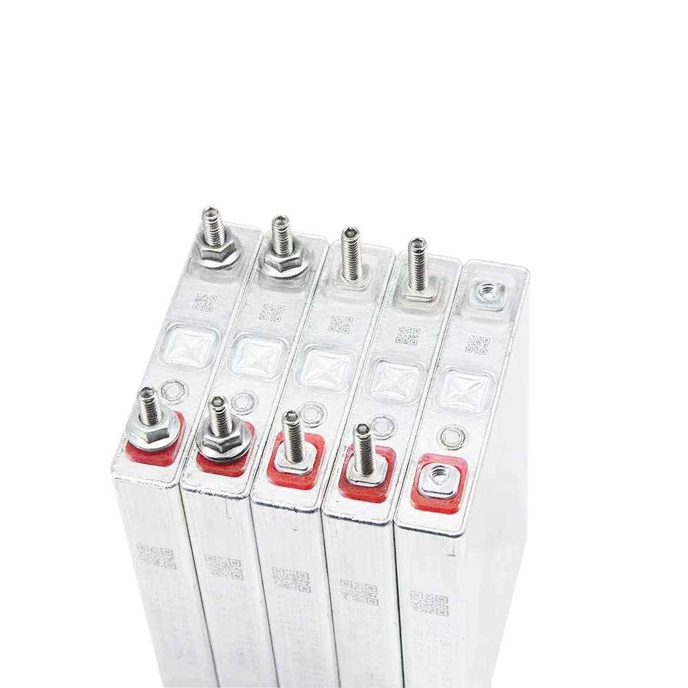 High Discharge Rate Lithium Titanate Battery TOSHIBA Battery 2.4V 2.9Ah with Screw Connectors for car