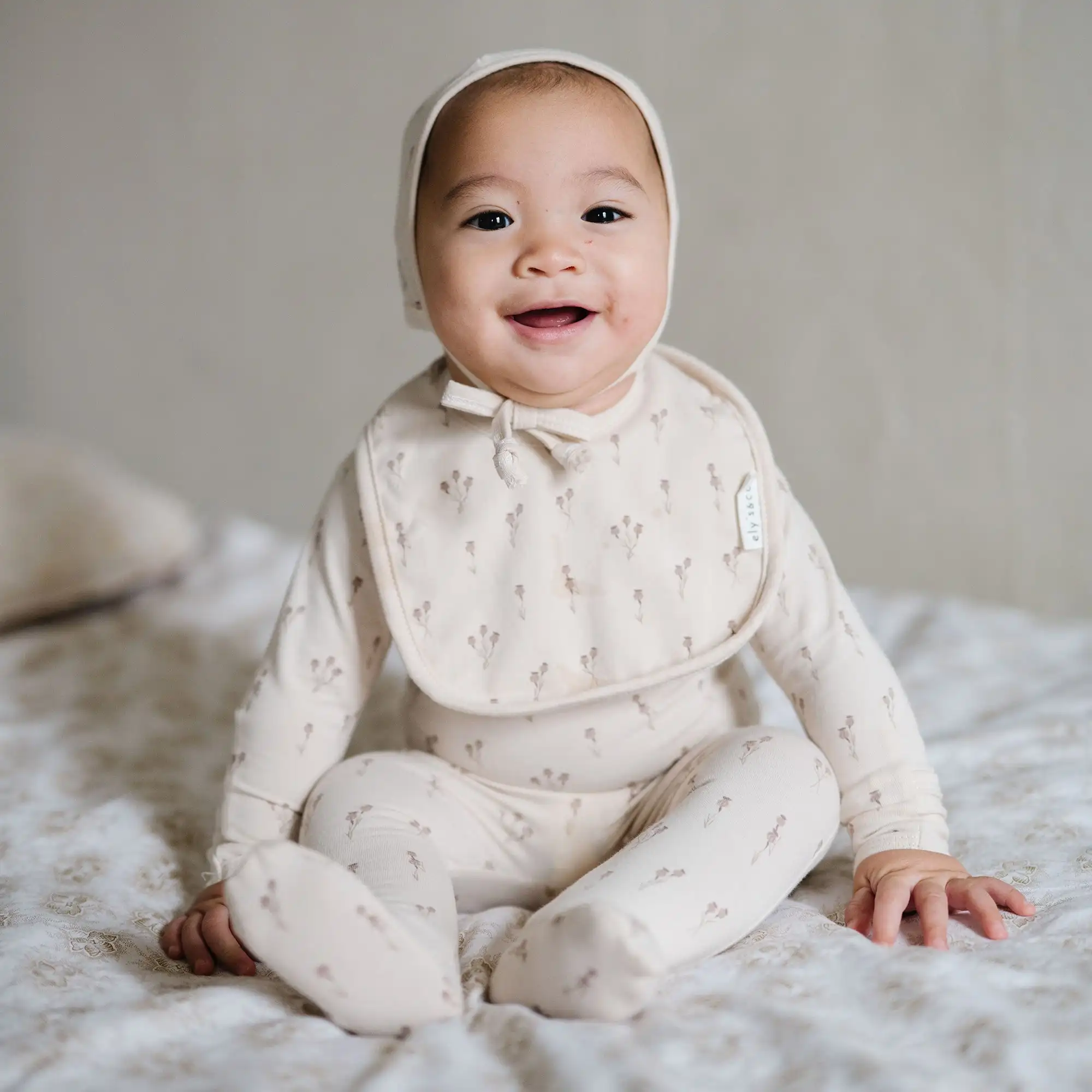 Newborn Clothes Soft Jumpsuit Long Sleeve Custom Floral All Over Print Baby One Piece Pajamas romper