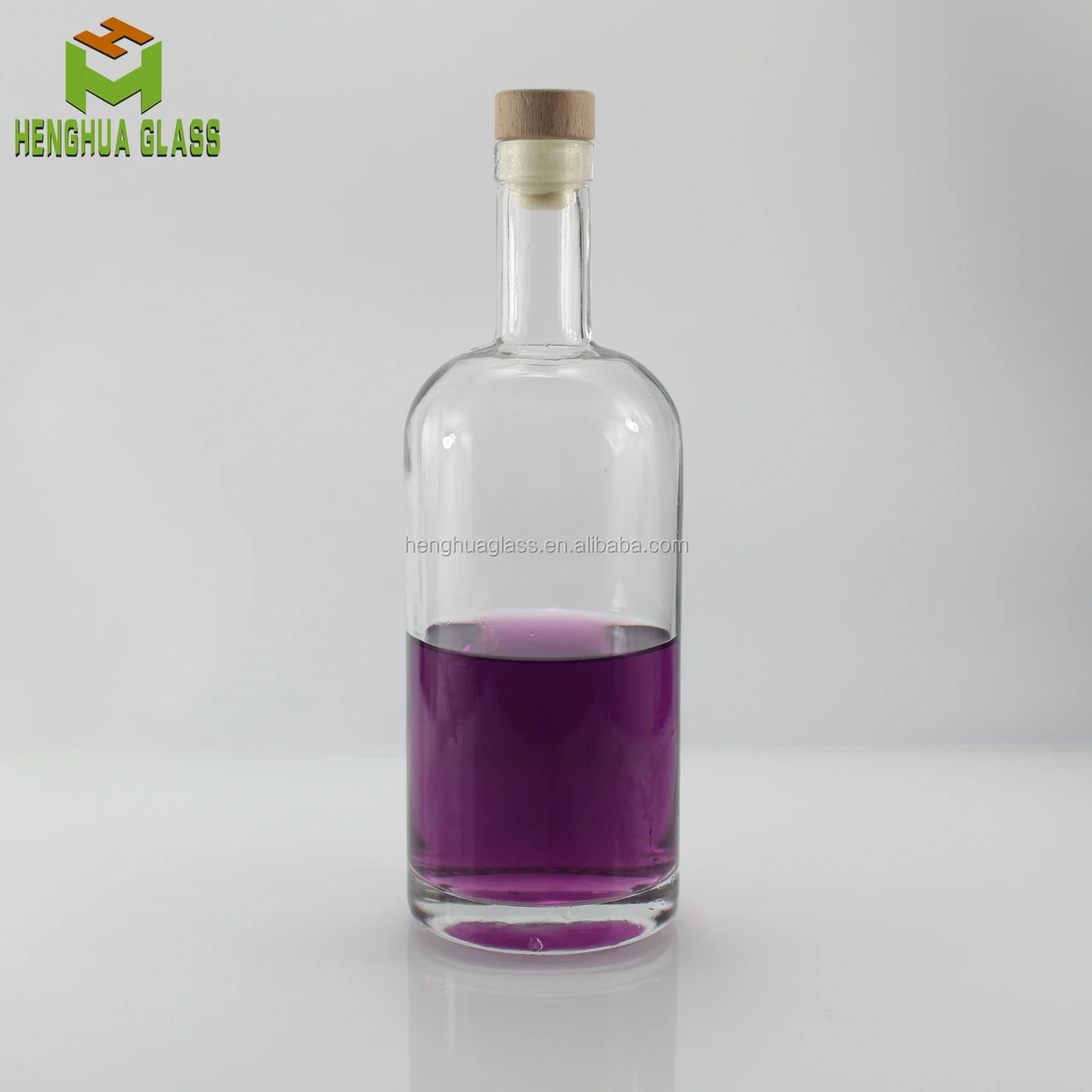round clear 70cl super flint glass vodka bottle 700ml oslo  vodka alcohol glass bottle with T cork