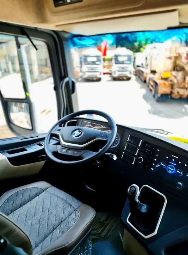 Used  2023 Hot sales foton Auman GTL tractor head truck Left Hand Drive 360 Hp Prime Mover Truck Head 4X2 Tractor Truck