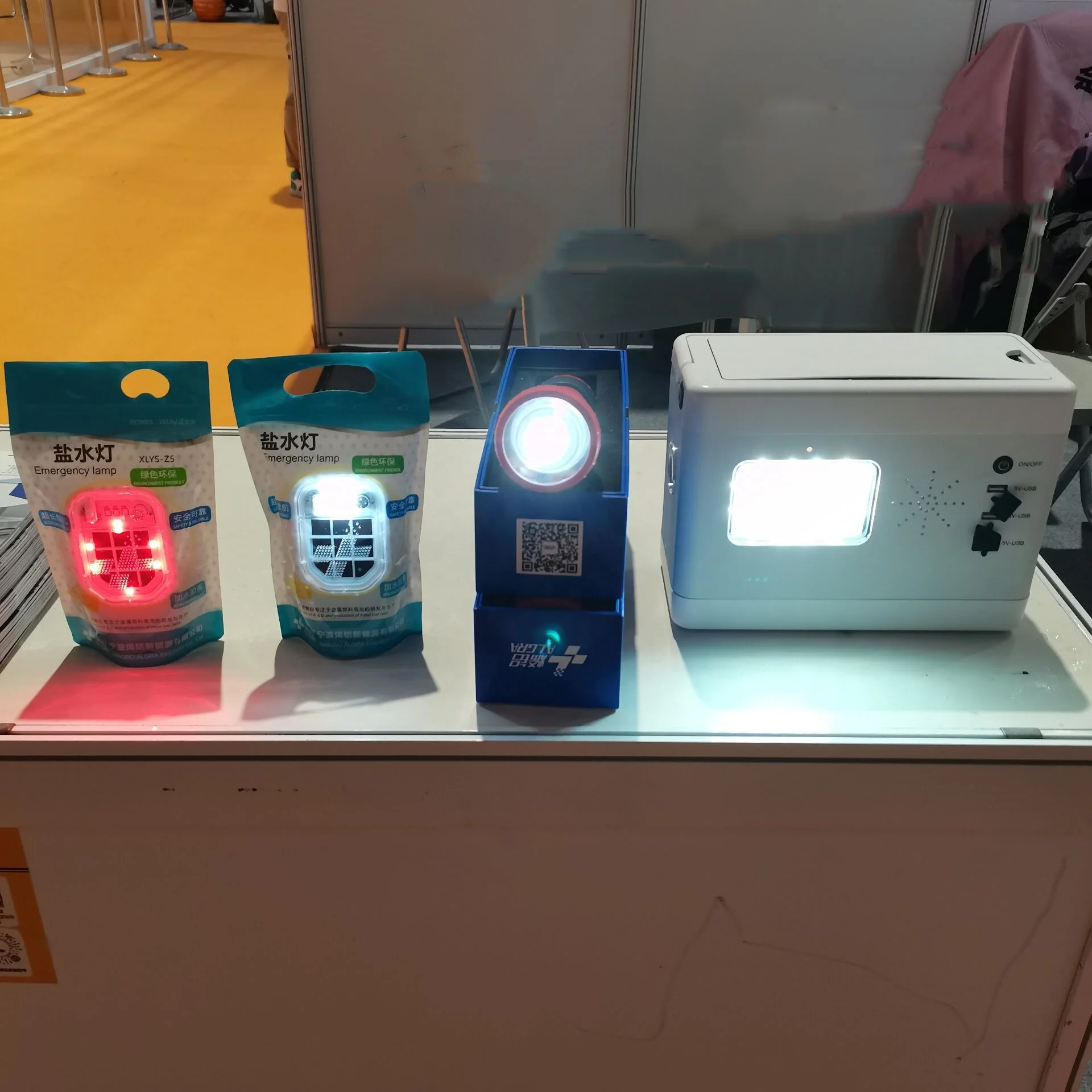 Night Street Lights For Sale Camping Hiking Ultra Bright Durable LED Tent Salt Water Light Aluminum Air Battery