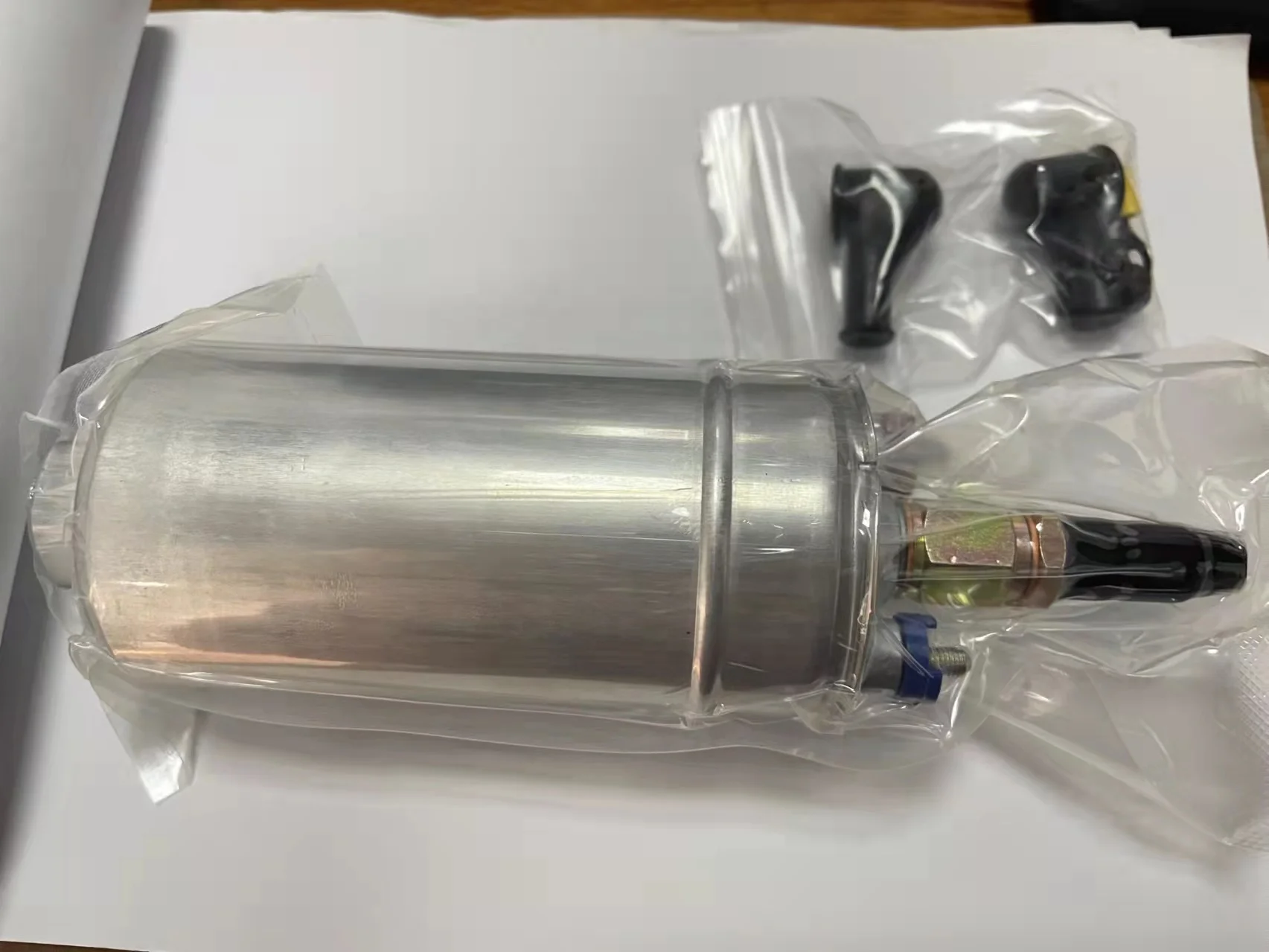 High Performance 0580254044 Fuel Pump 044 Fuel Pump