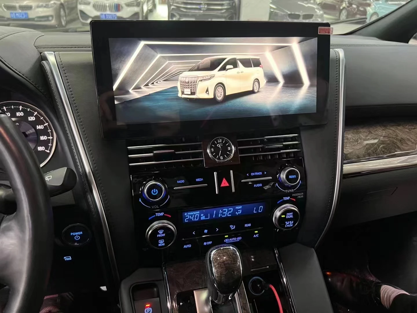 UPSZTEC 12.3 inch Blue Ray Large Touch Screen Android System Car Video Player for Toyota Alphard 30 Vellfire Upgraded to LM