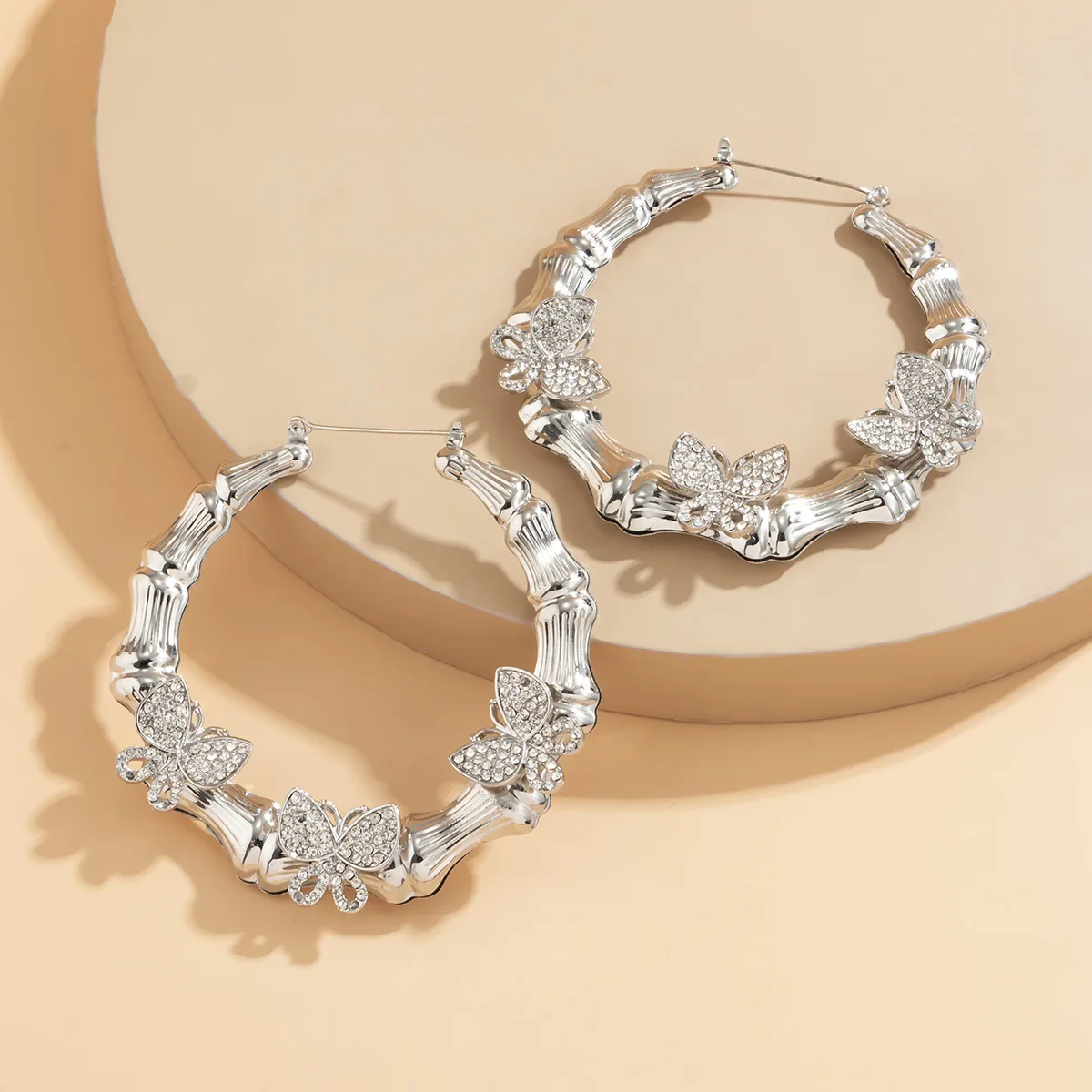 European And American New Micro-Inlaid Rhinestone Small Butterfly Decors Exaggerated Circle Bamboo Earrings With Gold Plated