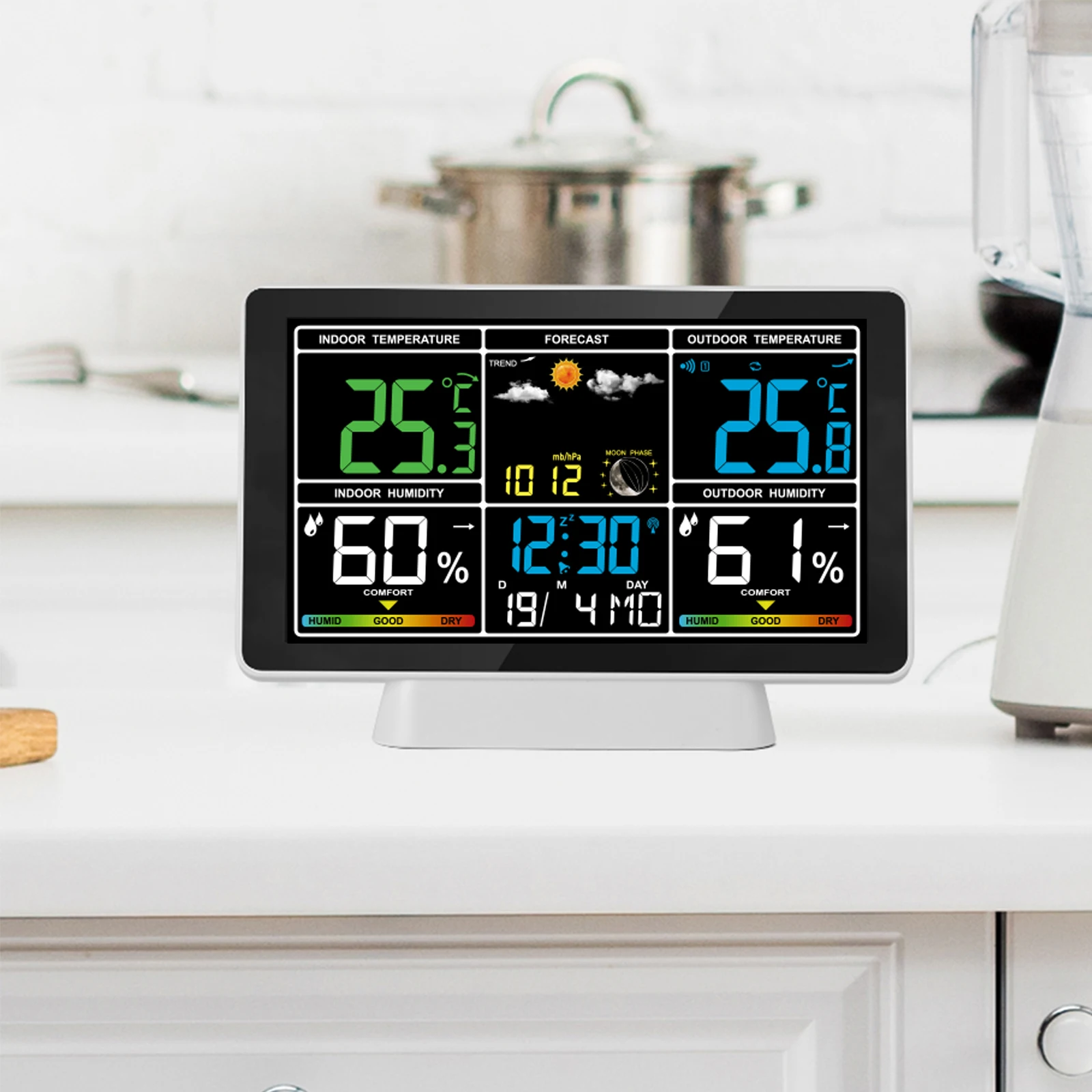 Tuya APP Color Display Digital Temperature Humidity Monitor Wireless Weather Station Wifi with Outdoor Sensor