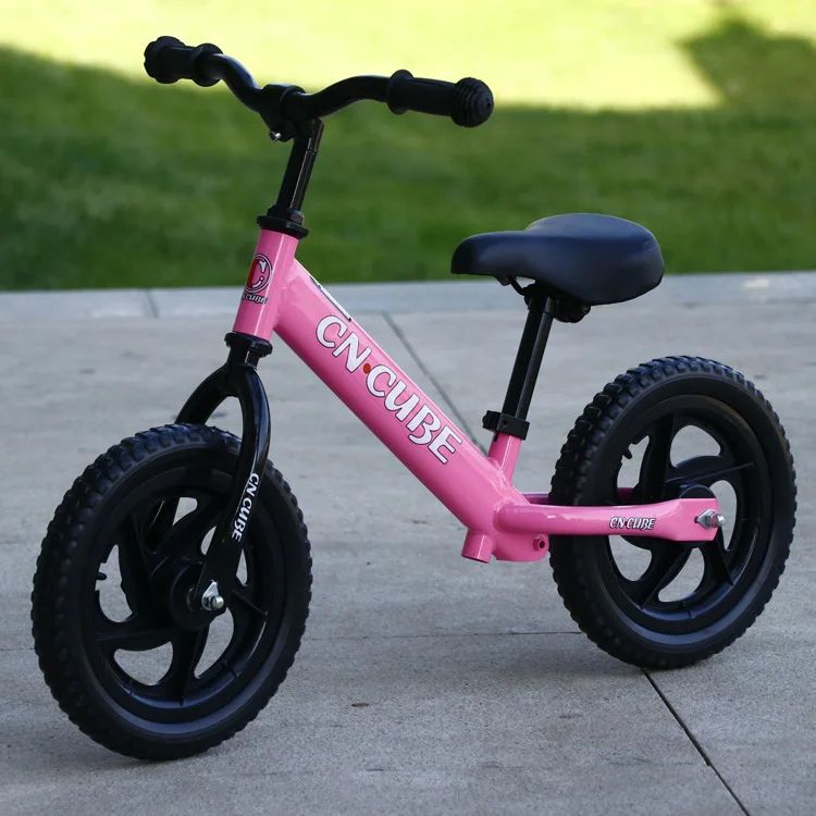 Factory Hot Sale One Piece Kids Balance Bike No Pedal Rainbow Paint Car