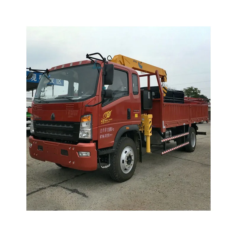 Howo brand new  4X2 truck mounted 4T 5T crane light duty mini trucks to 1 tons 3 ton cargo truck