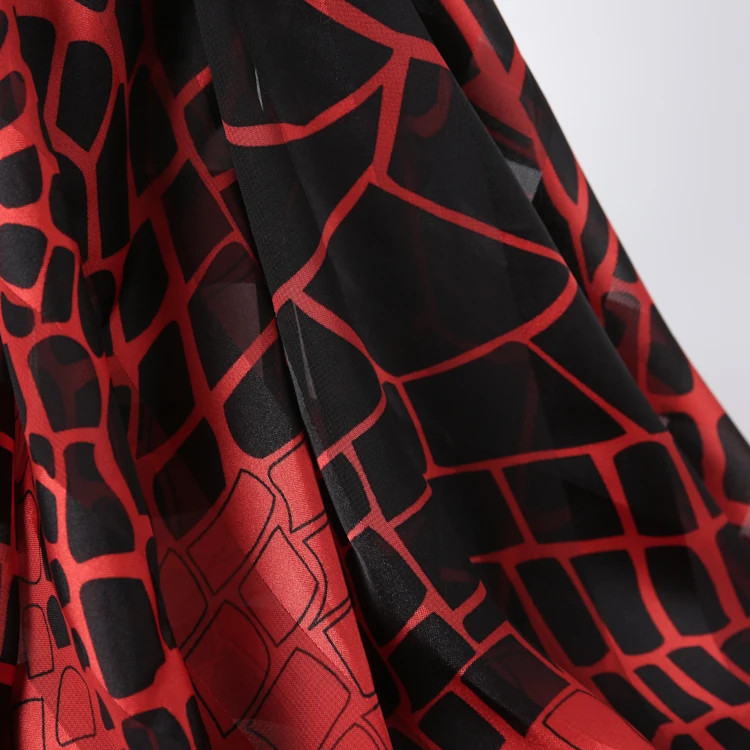 
Beautiful 100% Polyester Printed Silk Jacquard Chiffon fabric For Dress 