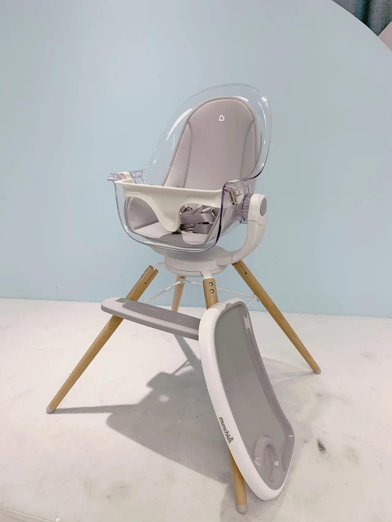 Multi-functional wooden baby high chair PC material kids chair swivel function baby feeding seat