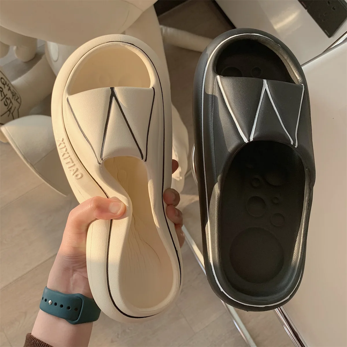 XIXITIAO cheap men slippers casual summer men boys flat stock slippers waterproof foam slippers for men