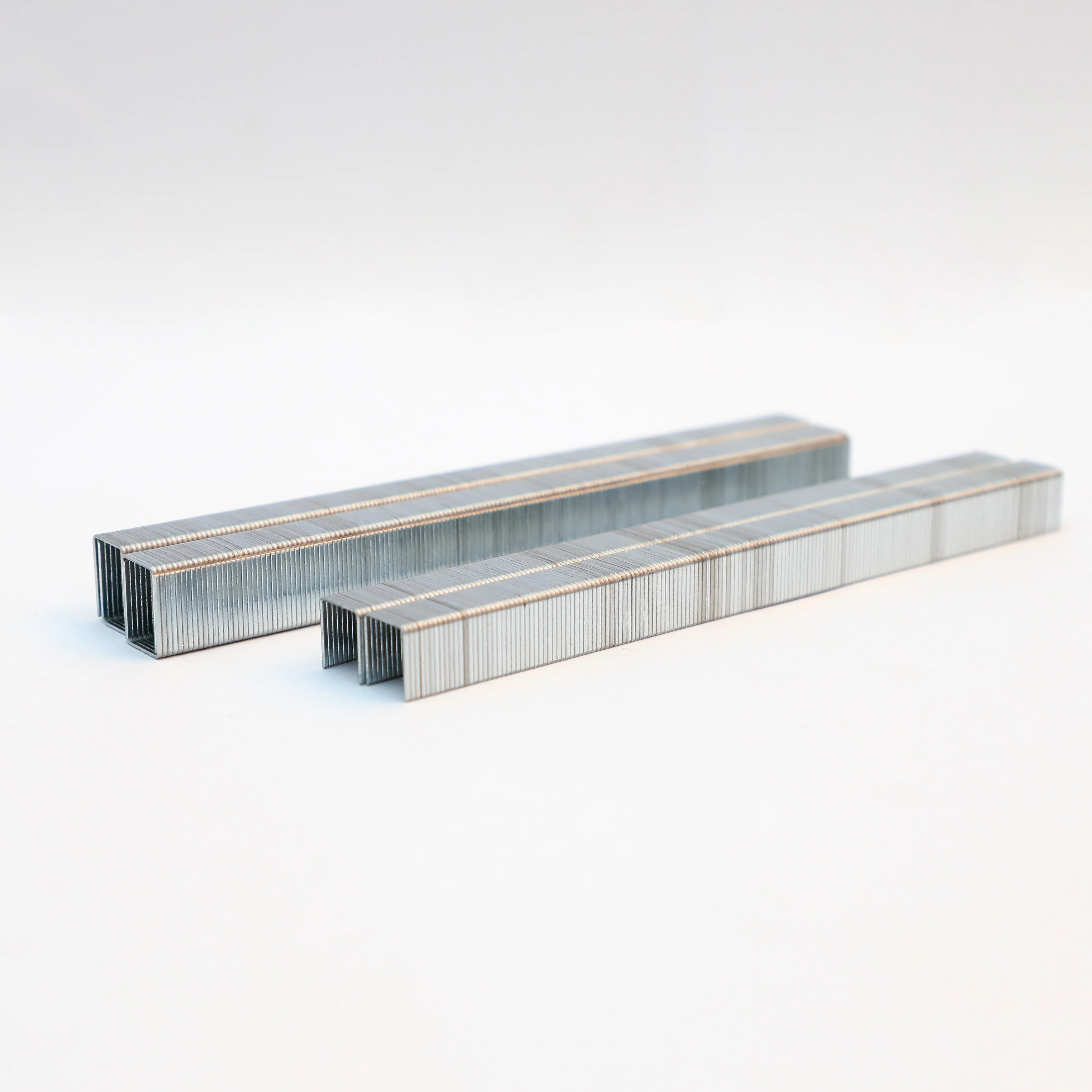 Chinese high quality 10J series staples pneumatic nail hardware wholesale sofa metal 1010j staples