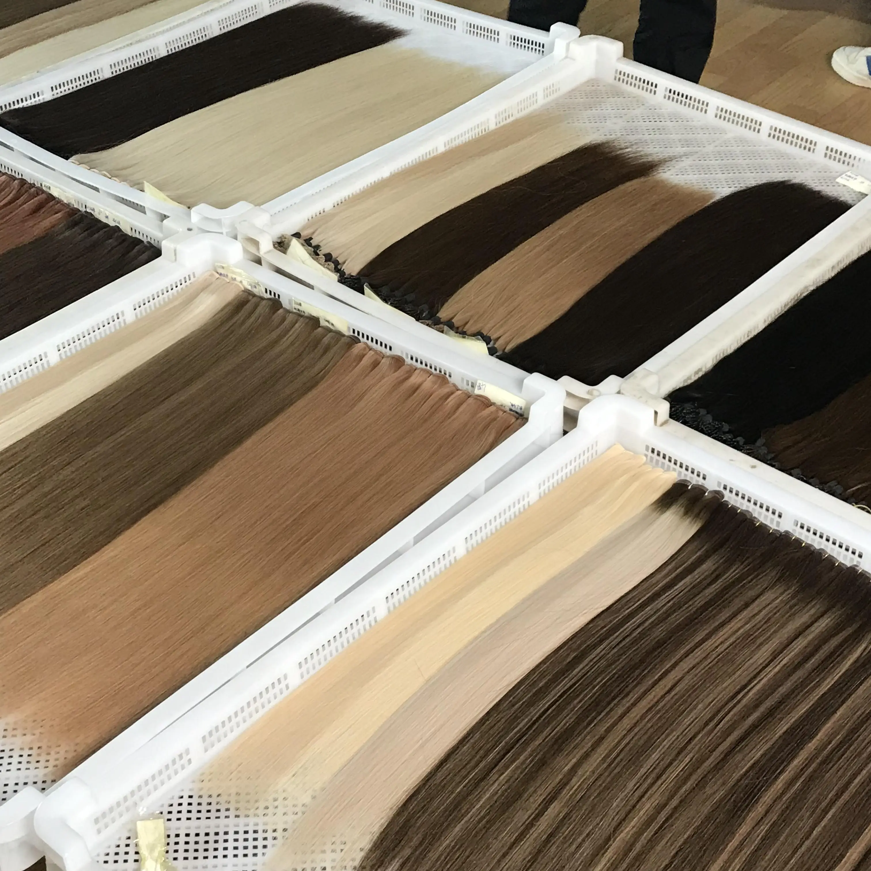 Cuticle Intact Chinese Hair Talent Weft Russian Quality Chinese Hair 12 months Life Span Factory Direct