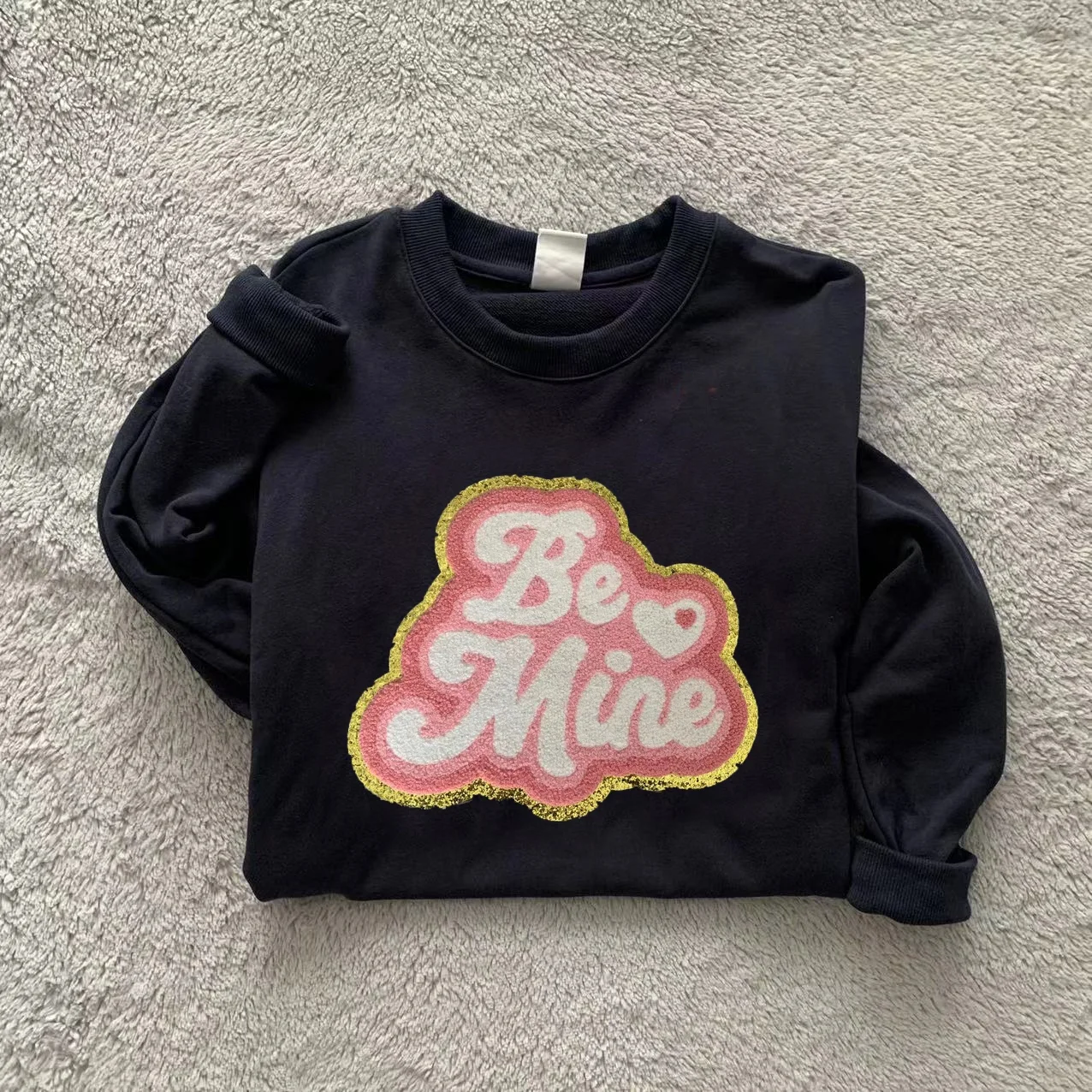 Heart Lock Machine Embroidery chenille Applique Patches Be Mine LOVE XOXO valentines chenille patches