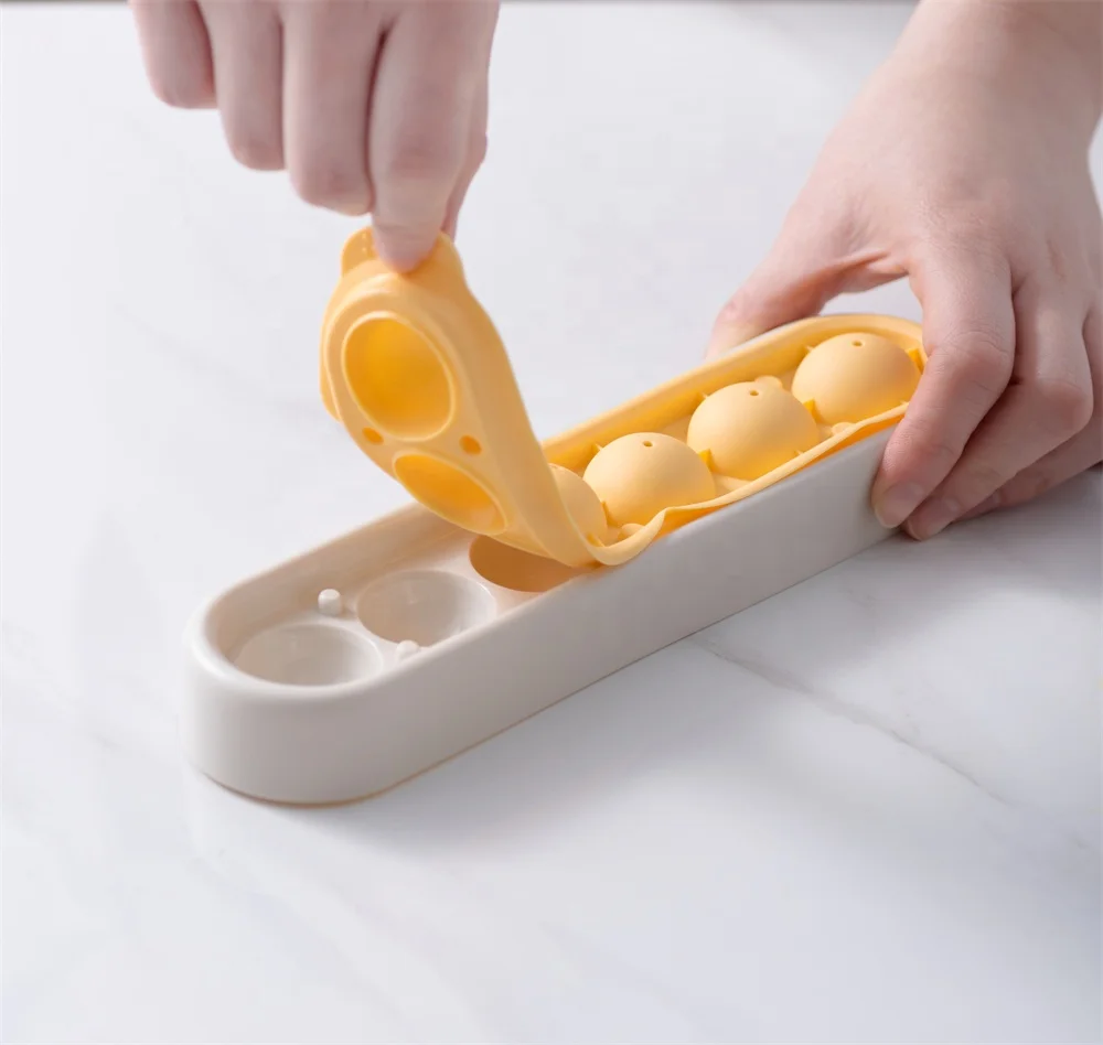 Pinmoo 3D Portable Food Grade Ice Cube Tray with Lid Sphere Round Ice Ball Mold Maker