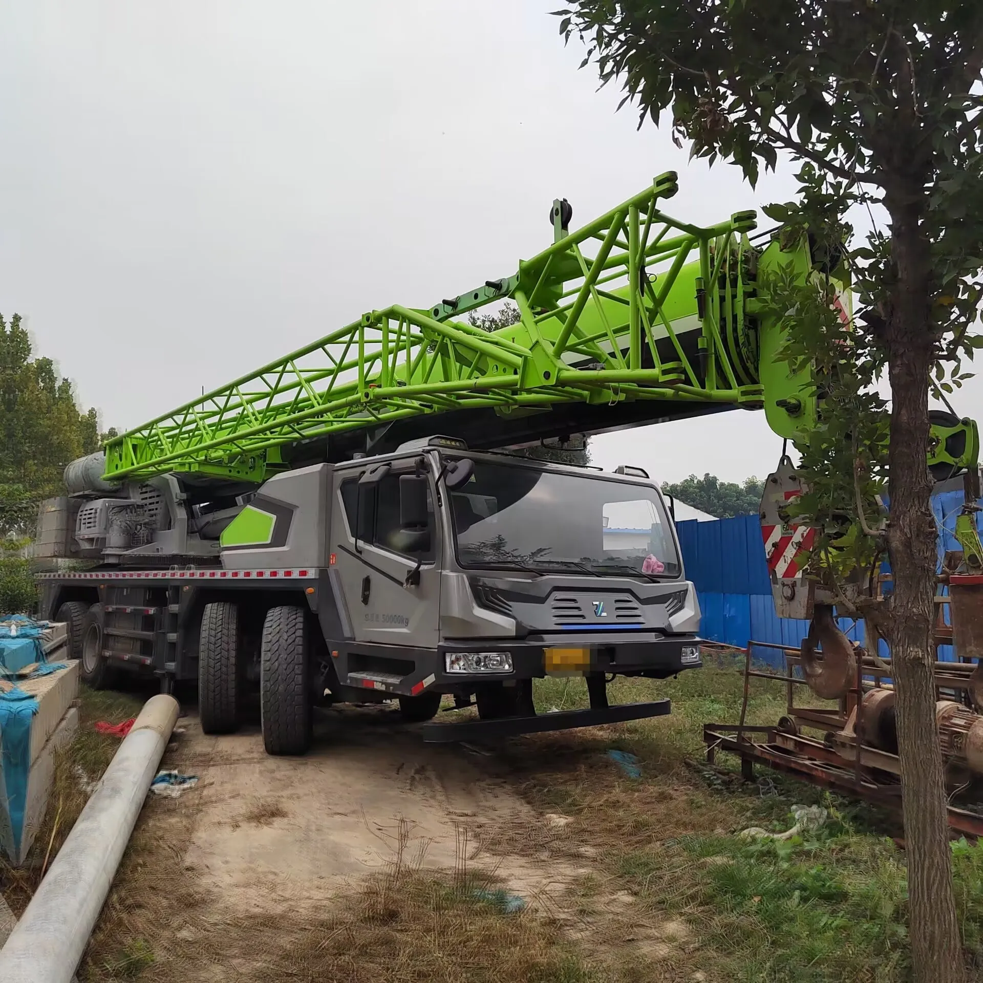 Автокран Zoomlion 80 тонн