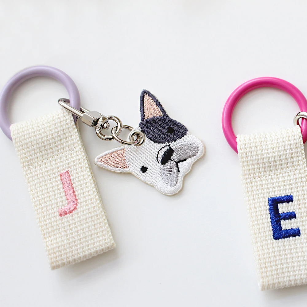 Custom Personalized Embroidered Initial Tag Kids Name Tag Birthday Gift Luggage Tag Keyring Short Canvas Webbing Strap Keychain