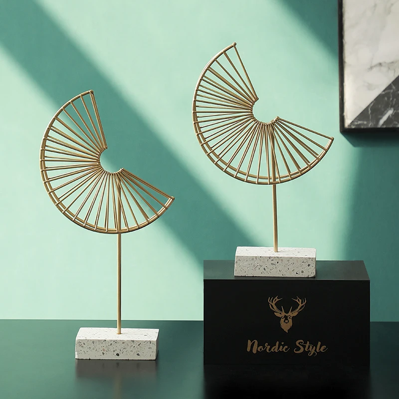 Nordic Luxury Metal Craft Decoration For Living Room Creative Ginkgo Leaf Evil Eye Small Decor Ornaments