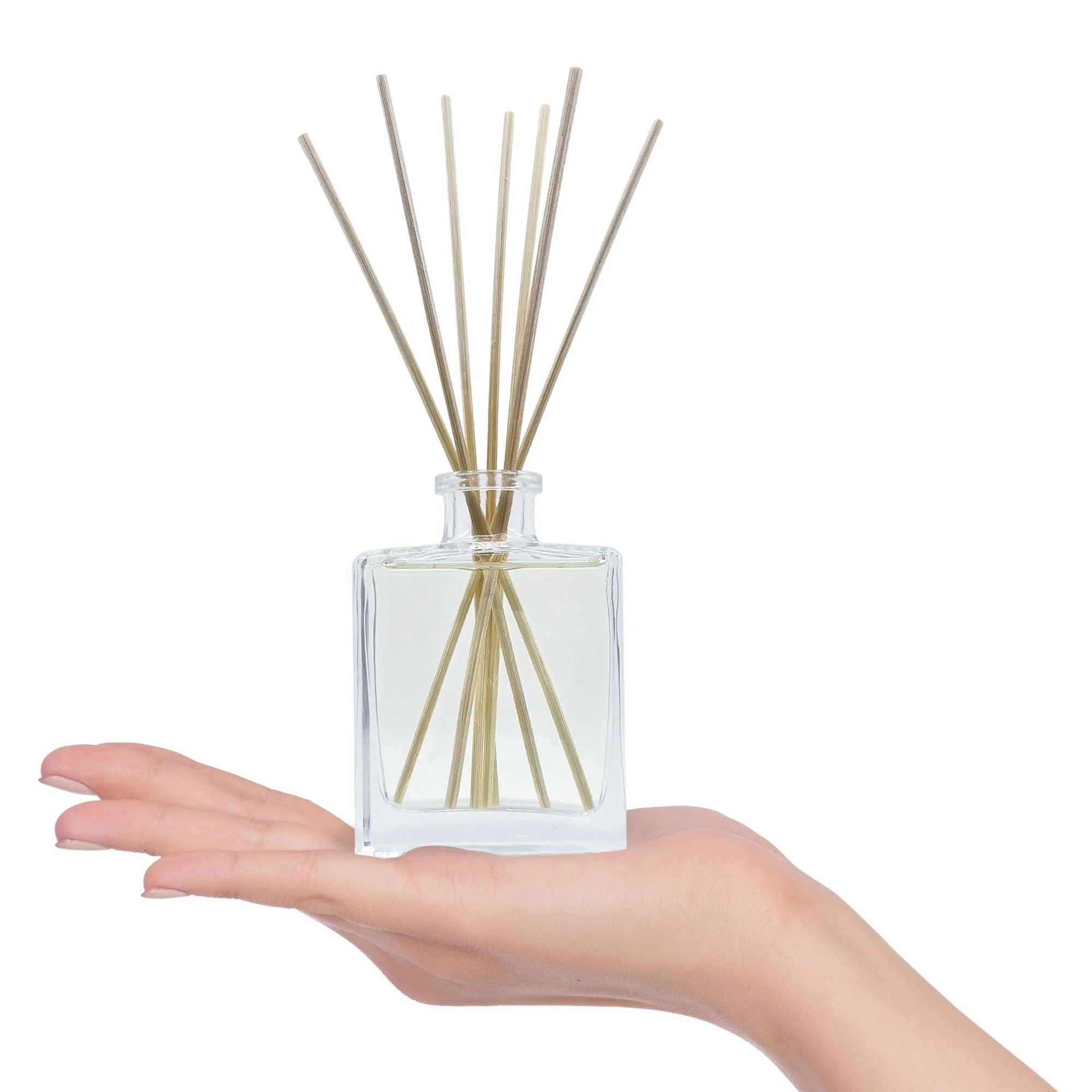 High Quality 120ml Crystal Clear Glass Hotel Room Reed Diffuser Custom Bulk Liquid Rattan Essential Oil Scrub Spray Perfume