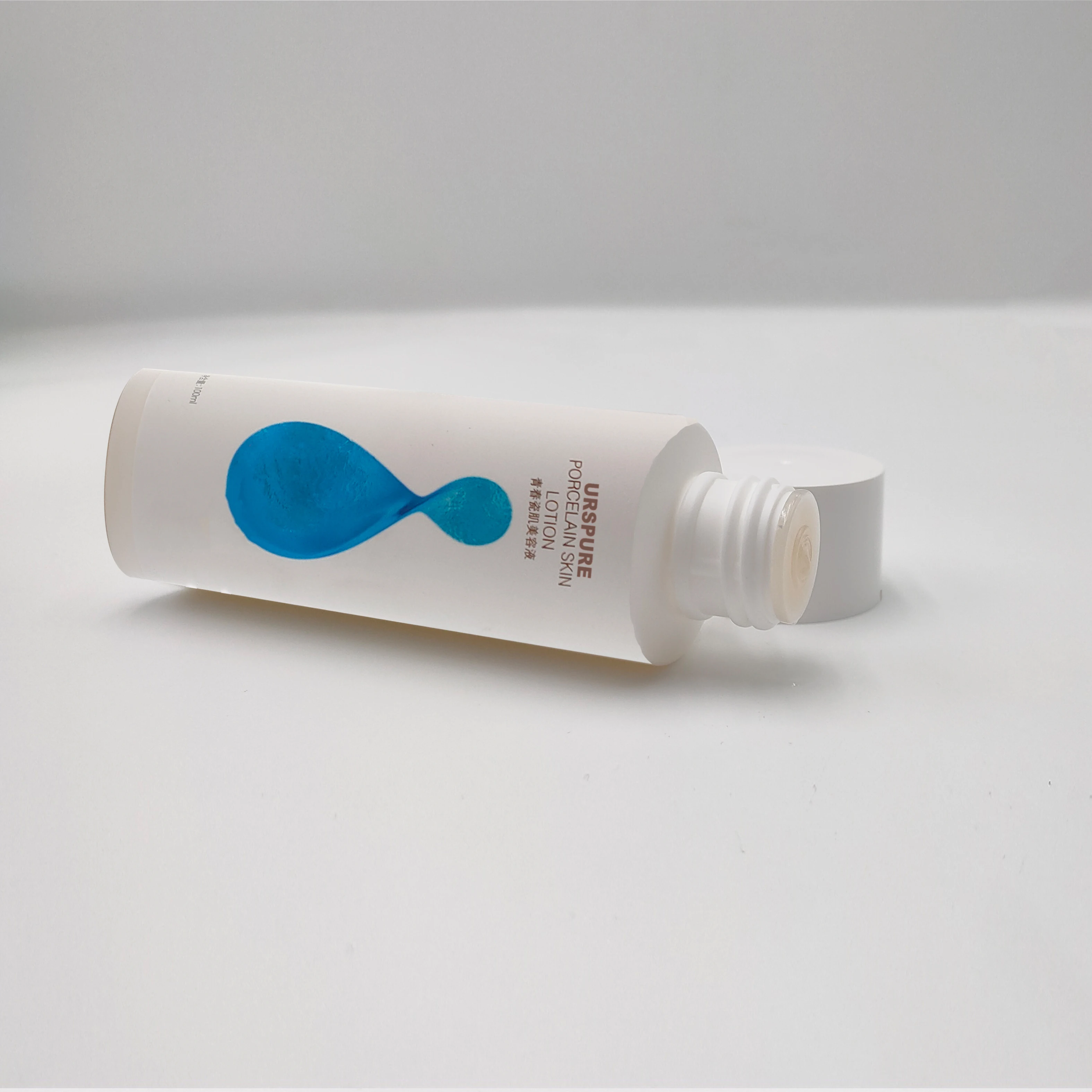 private label face liquid lotion oil free collagen and CBD daily hydrating lotion for face